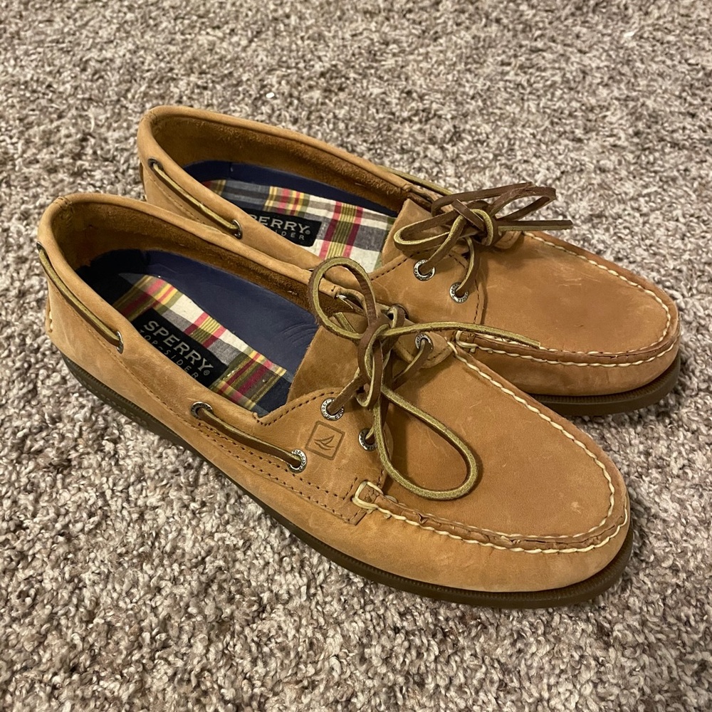 Brand New Sperrys